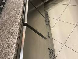 Продам холодильній стіл для піци