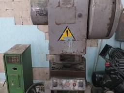 Продам Пресс КД 2322