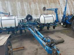 Продам сеялку KINZE 3000