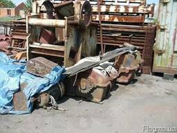 Продам станину новую СМД109А, дробилку СМД-109А