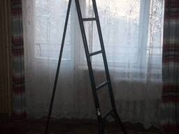 Продам стремянку.