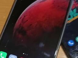 Продам телефон