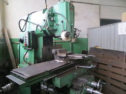 Продам вертикально-фрезерный станок, 6Р13.