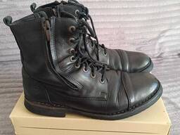 Продам зимние мужкие черные ботинки Wojas 9260-59-45 на шнуровке 45р
