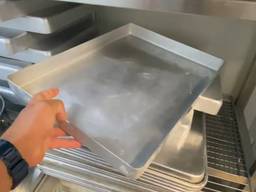 Продаю алюминиевые подносы для пахлавы и других продуктов