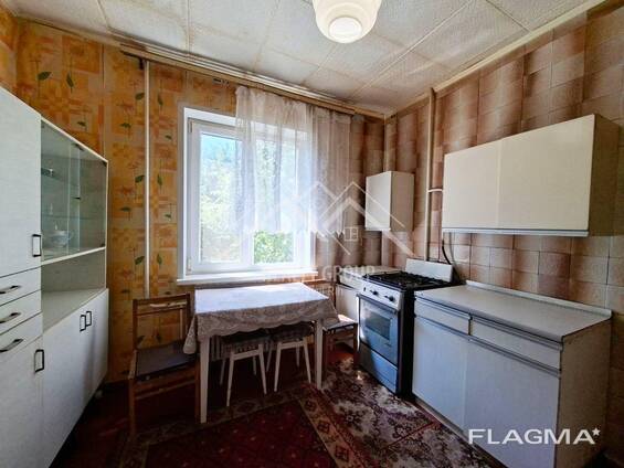Продаж 1-к квартири по вул. М. Світальського