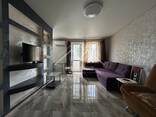 Продаж 1к квартири з новим ремонтом, пл. Визволення - фото 1