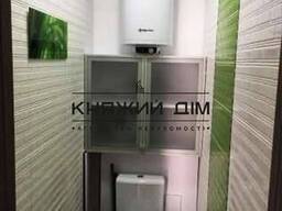 Продаж 2 кімнатна квартира студія м. Позняки КОД 21147516