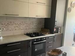 Продаж 2к квартири 58.8 кв. м на вул. Алеї