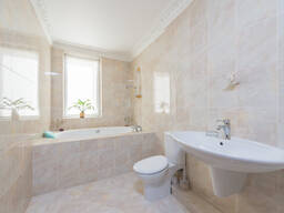 Продаж 4К квартири вул. Василя Касіяна ЖК Жокей