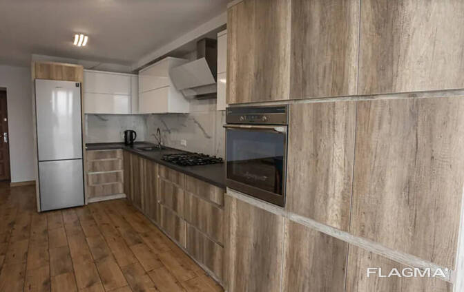 Продаж 5к квартири 190 кв. м на вул. Крушельницької Соломії