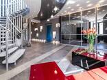 Продаж 5к квартири 444 кв. м на вул. Івана Миколайчука - фото 1