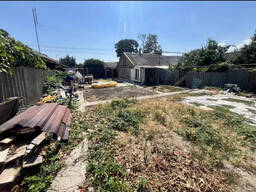 Продаж півбудинка Некрасівка