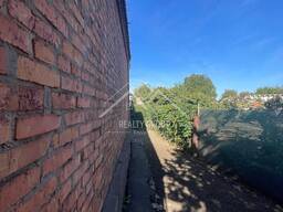 Продаж затишного будинку по Черняховського