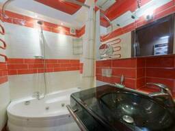 Продажа квартиры Киев, Печерский , Раевского Николая ул. , 11 код 211914361