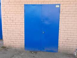 Продажа подвального помещения в центре Днепра, пл. Старомостова 3, 100м2