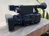 Професійна відеокамера Sony HXR-NX800 4K із додатковими батареями - фото 2