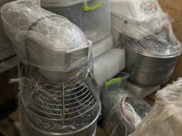 Обладнання для замісу тіста. Міксер Gastromix B30C, ножі Martellato