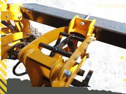 Прополочный междурядный культиватор КРН-5.6У на подшипниках с секциями на пружинных. ..