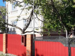 Пропонуємо до продажду двоповерховий будинок в м.Благовіщенське