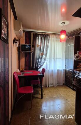 Пропоную купити 3-кімнатну квартиру, проспект Перемоги.