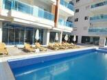 Просторная трехкомнатная квартира  130 м2  6 этаж в 9-м. .. - фото 2