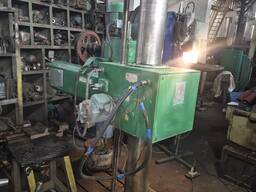 Радиально-сверлильный станок 2К 522