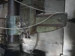 Радиально-сверлильный станок 2М57