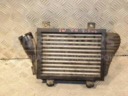 Радиатор интеркулера VW Transporter 2.5td (T4) 1990-2003 701145805B 426500