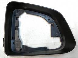 Рамка корпусу дзеркала зовнішнього правого 2529.3008 Tesla Model Y Classic 1495588-00...