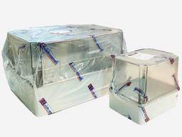 Распределительная коробка настенная 150x110x140 мм с гладкими стенками и прозрачной крыш.