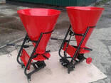Разбрасыватель удобрений Шип 100 л (под ременной мототрактор) - фото 1