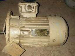 Редукторы мотор-редукторы электродвигатели подшипники б/у и