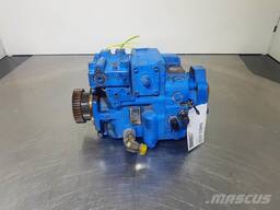 Ремонт гидронасоса мини погрузчика Komatsu