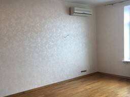 Ремонт квартир Шпалери Плитка Фарбування