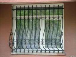 Решетки на окна кованые , металлические