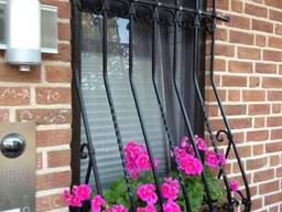 Решетки, тамбурные двери, фермы, вольеры , навесы, козырьки металлические