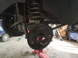 Реставрация, ремонт, замена амортизаторов разных марок автом