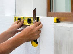 Реставрація фасада від слідів осколків