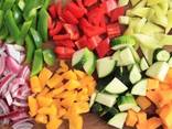 Резка овощей и фруктов на кубики, слайсы и соломку. Услуги