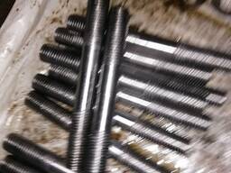Різьбові стержні / Шпильки