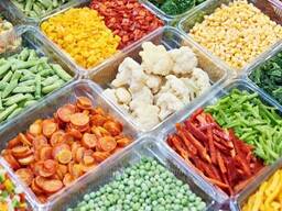 Різка овочів та фруктів (кубик, слайси, соломка, кільце)