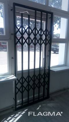 Решетки металлические раздвижные на окна, двери, балкон, в магазин. Харьков