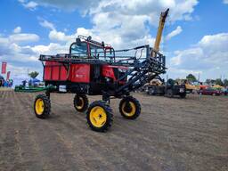 Самохідний оприскувач Hengwang HW2100