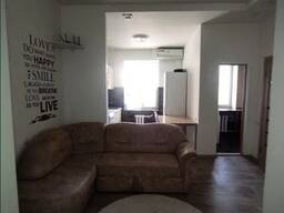 Сдам. 4-к. кв. 2/5, пр. Дмитрия Яворницкого