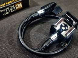 Съемный башмак, кабель, гнездо вспышки для пленочных зеркальных фотоаппаратов Olympus Вжив