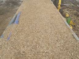 Щепа дубова суха (~20% вологості)