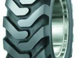 Шина 12.5/80-18 для экскаватора-погрузчика.