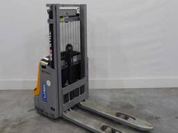 Штабелер (річтрак) електричний EXV12 Li-Ion, 69мг, 2020р, ДЕМО версія