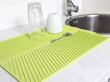 Силиконовый коврик для сушки посуды со сливом подставка-коврик для мокрой посуды 39х25 см - фото 3